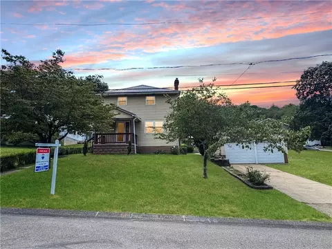 16 Sands Ave, Ambridge, PA 15003
