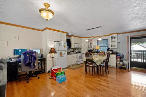 183-185 Chess St, New Eagle, PA 15067 photo 27