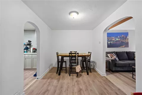 183-185 Chess St, New Eagle, PA 15067 photo 9