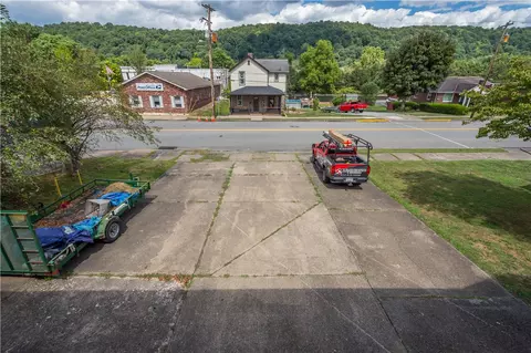 183-185 Chess St, New Eagle, PA 15067 photo 37