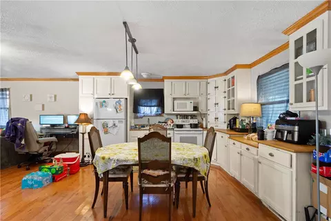 183-185 Chess St, New Eagle, PA 15067 photo 29