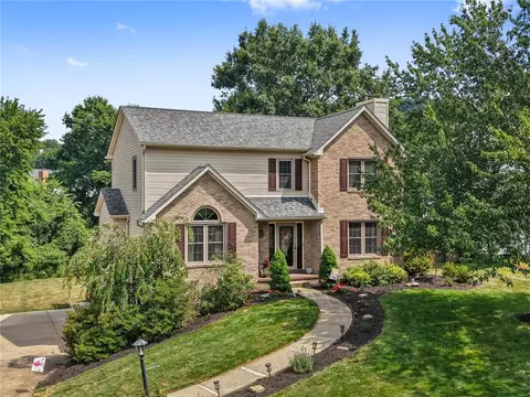 258 Cumberland Dr, Mars, PA 16046
