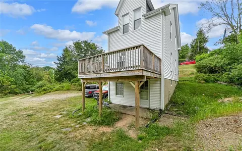 126 Cyrano Ave, Pittsburgh, PA 15214