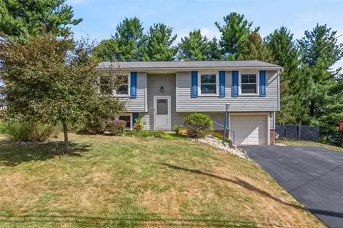 144 Rivercrest Dr, Coraopolis, PA 15108