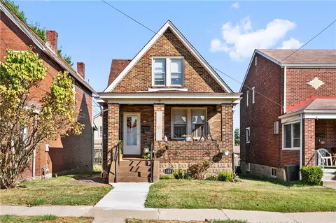 165 E Marigold St, Munhall, PA 15120