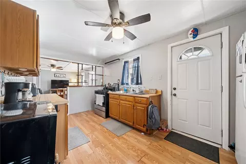 1319 1321 Grant, Braddock, PA 15104 photo 22