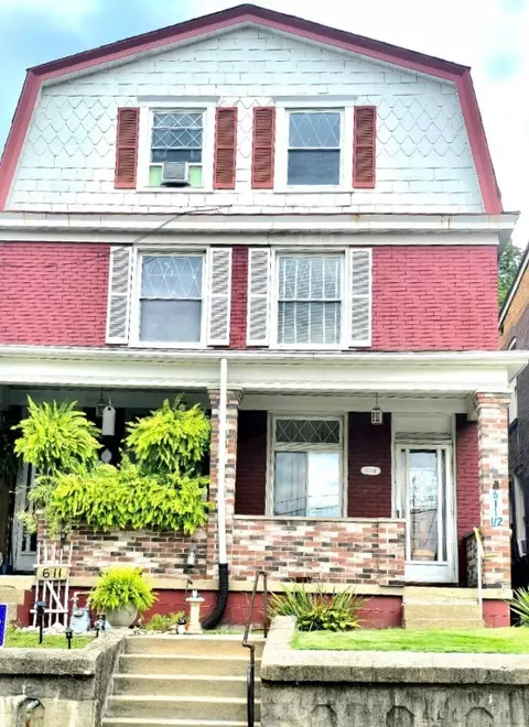 611 611 12 Sixth St, Trafford, PA 15085