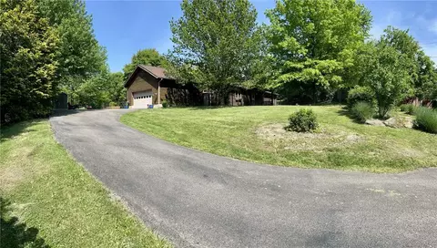 502 12th St, Pitcairn, PA 15140
