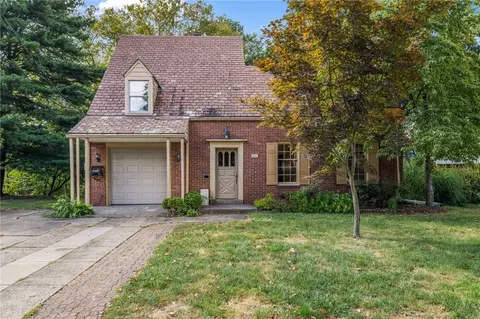1182 Windermere Dr, Pittsburgh, PA 15218
