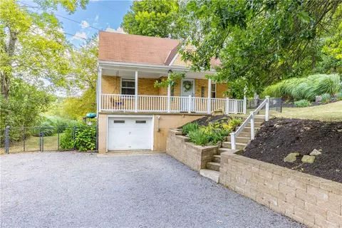 28 Nocklyn Dr, Pittsburgh, PA 15237