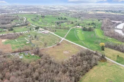 111 Van Meter Rd, Rostraver, PA 15012