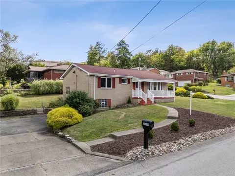 14349 Otis Dr, Irwin, PA 15642