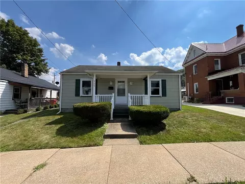 708 Nichols St, Clearfield, PA 16830