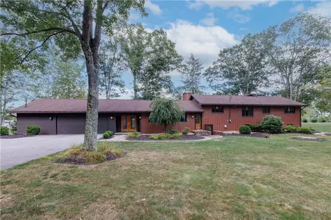 870 Deer Path Ln, Somerset, PA 15501