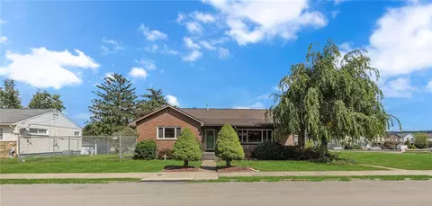 3337 3rd Ave, Koppel, PA 16136