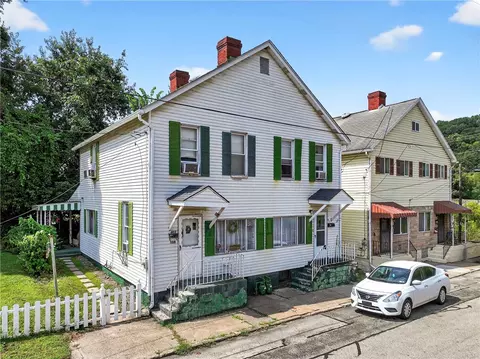 102104106108 9th St, Monongahela, PA 15063