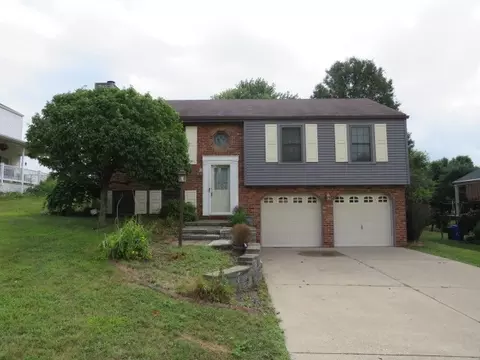 61 Forest Glen Dr, Imperial, PA 15126