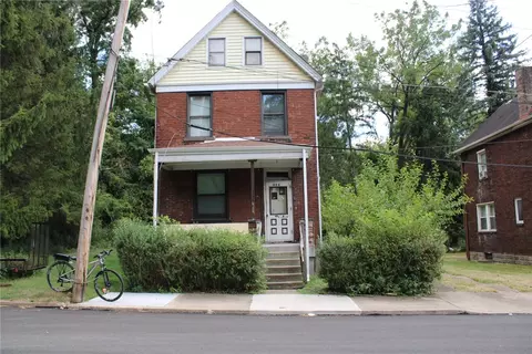 424 N Holland Ave, Braddock, PA 15104