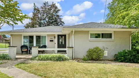 1000 9th Ave, Irwin, PA 15642