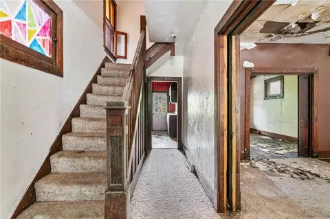 Entry Way - 592 E 7th Ave, Tarentum, PA 15084 photo 1 of 5