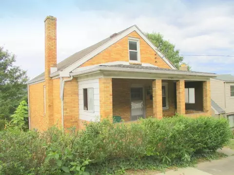 1705 N Walnut St, Ambridge, PA 15003