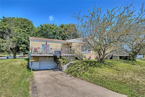 303 Thomas School Rd, Greensburg, PA 15601