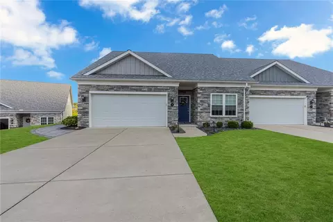 16 Pinehurst Pl, Beaver, PA 15009