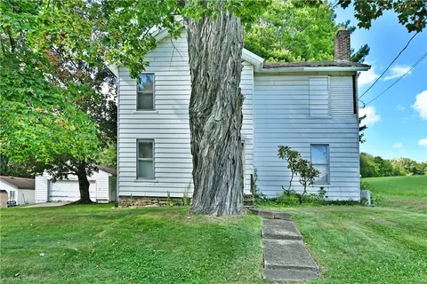 614 Spring St, Jamestown, PA 16134