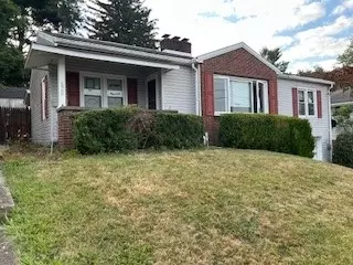 820 Sherman Ave, Waynesburg, PA 15370