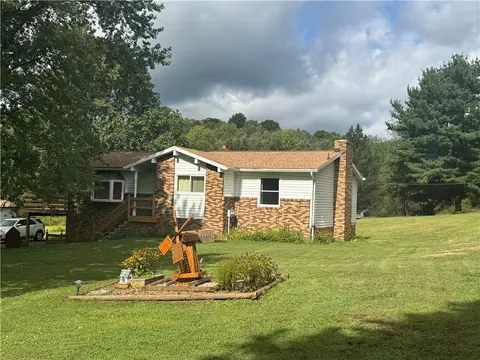 87 Valley Green Dr, Indiana, PA 15701
