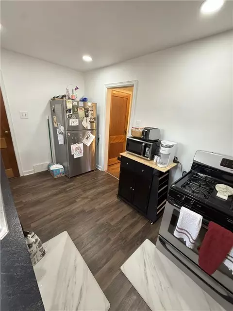 Kitchen - 29 E 2nd Ave, Latrobe, PA 15650 photo 2 of 2