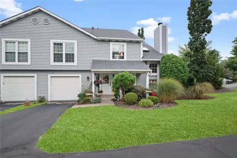 122 Bookbinder Cir, Pittsburgh, PA 15212