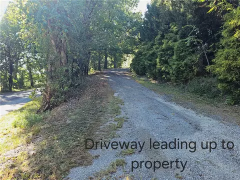 0 Glendale Rd, Beaver Falls, PA 15010