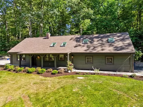 336 Crystal Springs Rd, Bradford Woods, PA 15015