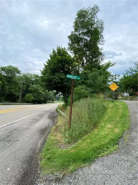 30 Momeyer Rd, Monongahela, PA 15063