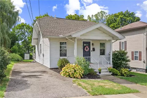 212 Locust St, Indiana, PA 15701