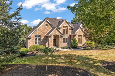 600 Victoria Ln, Wexford, PA 15090