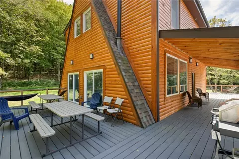 Exterior - 146 Luna Way, Markleton, PA 15551 photo 5 of 7