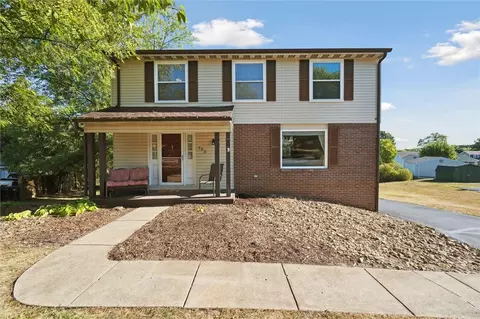 129 Kings Dr, Monaca, PA 15061