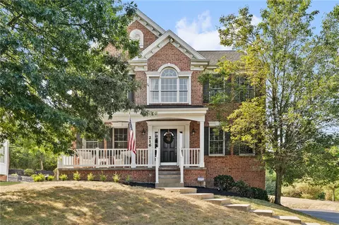 216 Morning Grove Ln, Valencia, PA 16059