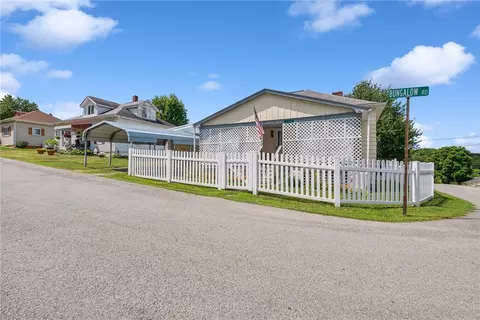 310 Bungalow Rd, New Alexandria, PA 15670