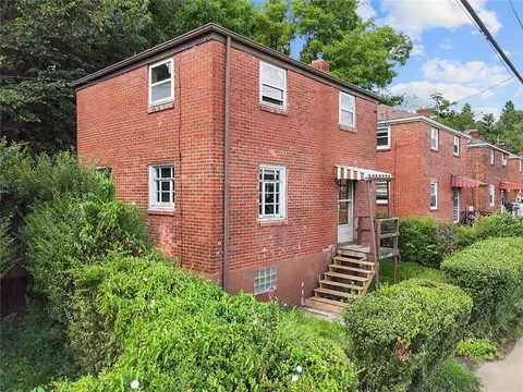 Exterior - 811 N State, Clairton, PA 15025 photo 5 of 6