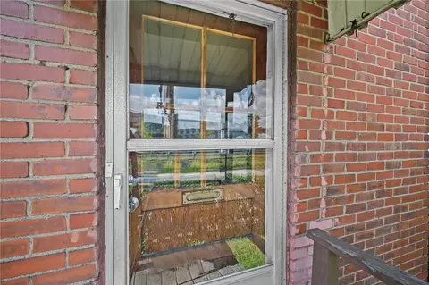 Exterior - 811 N State, Clairton, PA 15025 photo 2 of 6