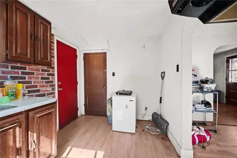 Entry Way - 811 N State, Clairton, PA 15025 photo 5 of 7