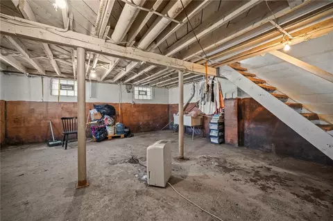 Entry Way - 811 N State, Clairton, PA 15025 photo 7 of 7