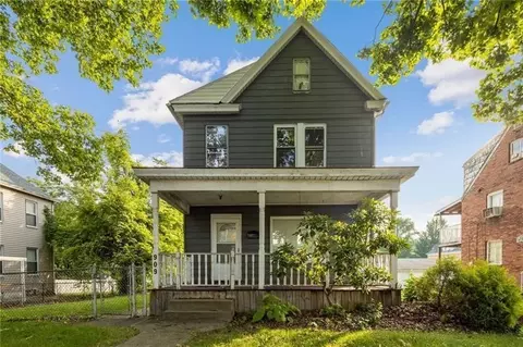 909 Franklin St, Mckeesport, PA 15132