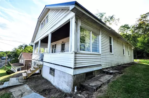 1745 Blythedale Rd, Buena Vista, PA 15018