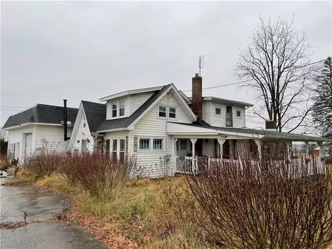 1970 Mercer Rd, Fredonia, PA 16124