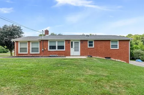 179 Story Rd, Export, PA 15632