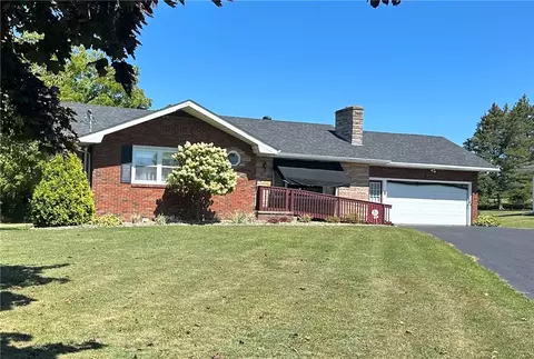 406 Mitchell, West Middlesex, PA 16159